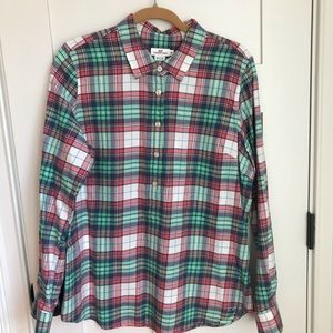 Women’s vineyard vines